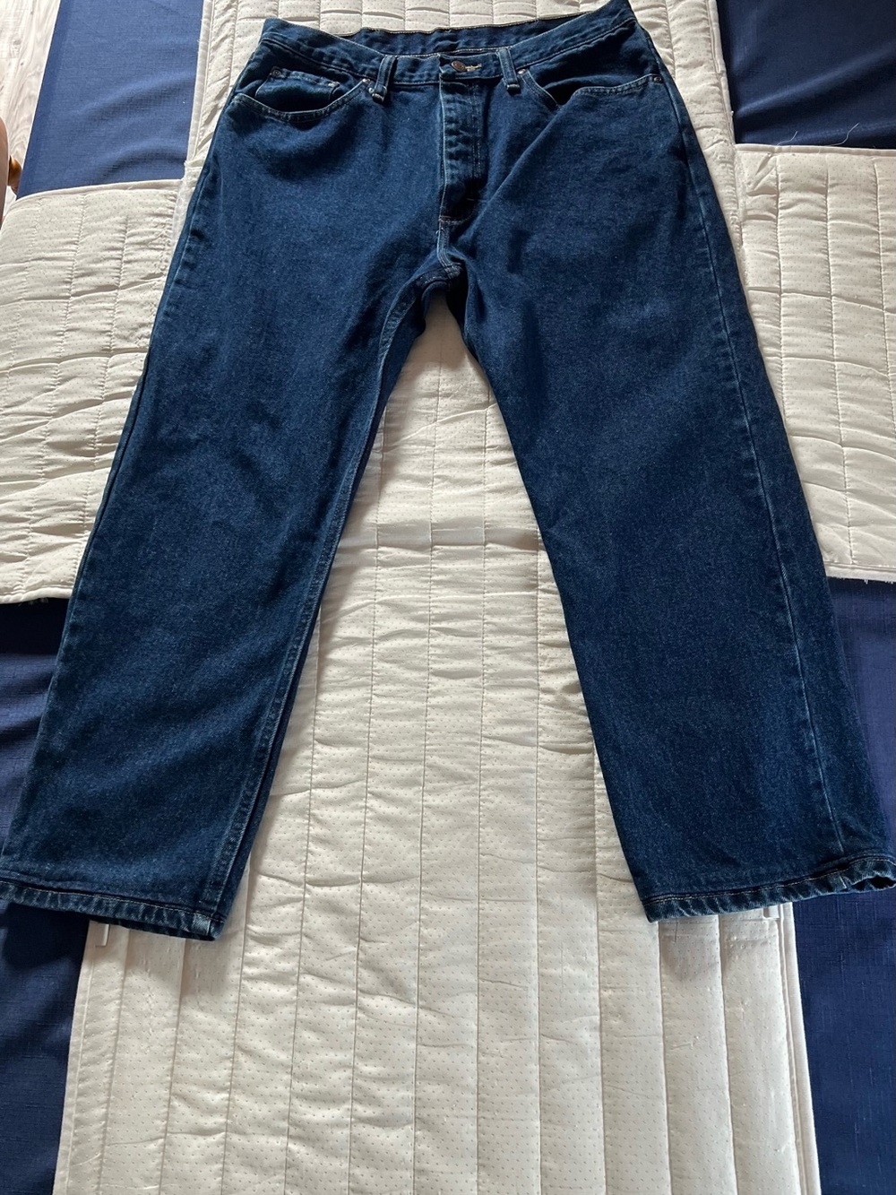 Wrangler Men's Straight Jeans in Deep Blue Denim